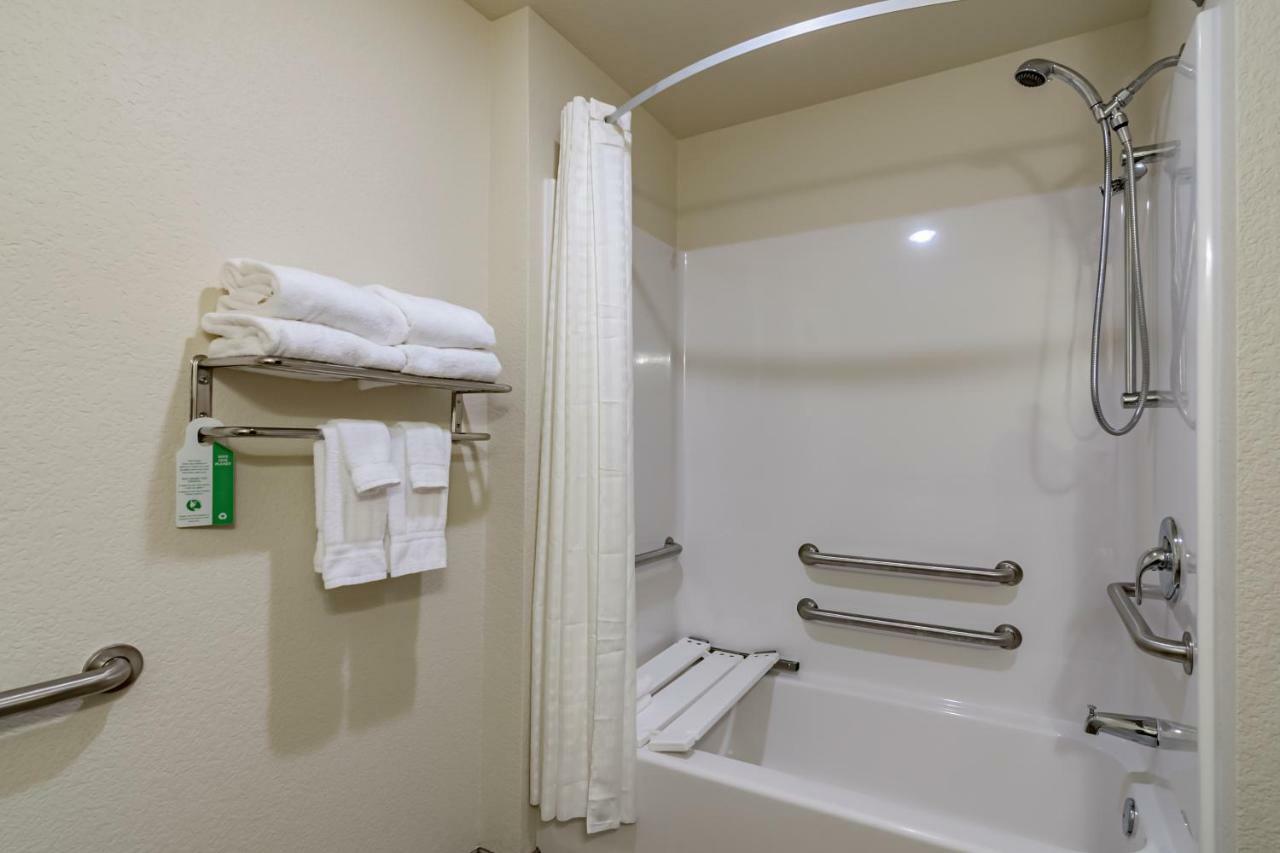 Cobblestone Inn & Suites - Lamoni Екстериор снимка